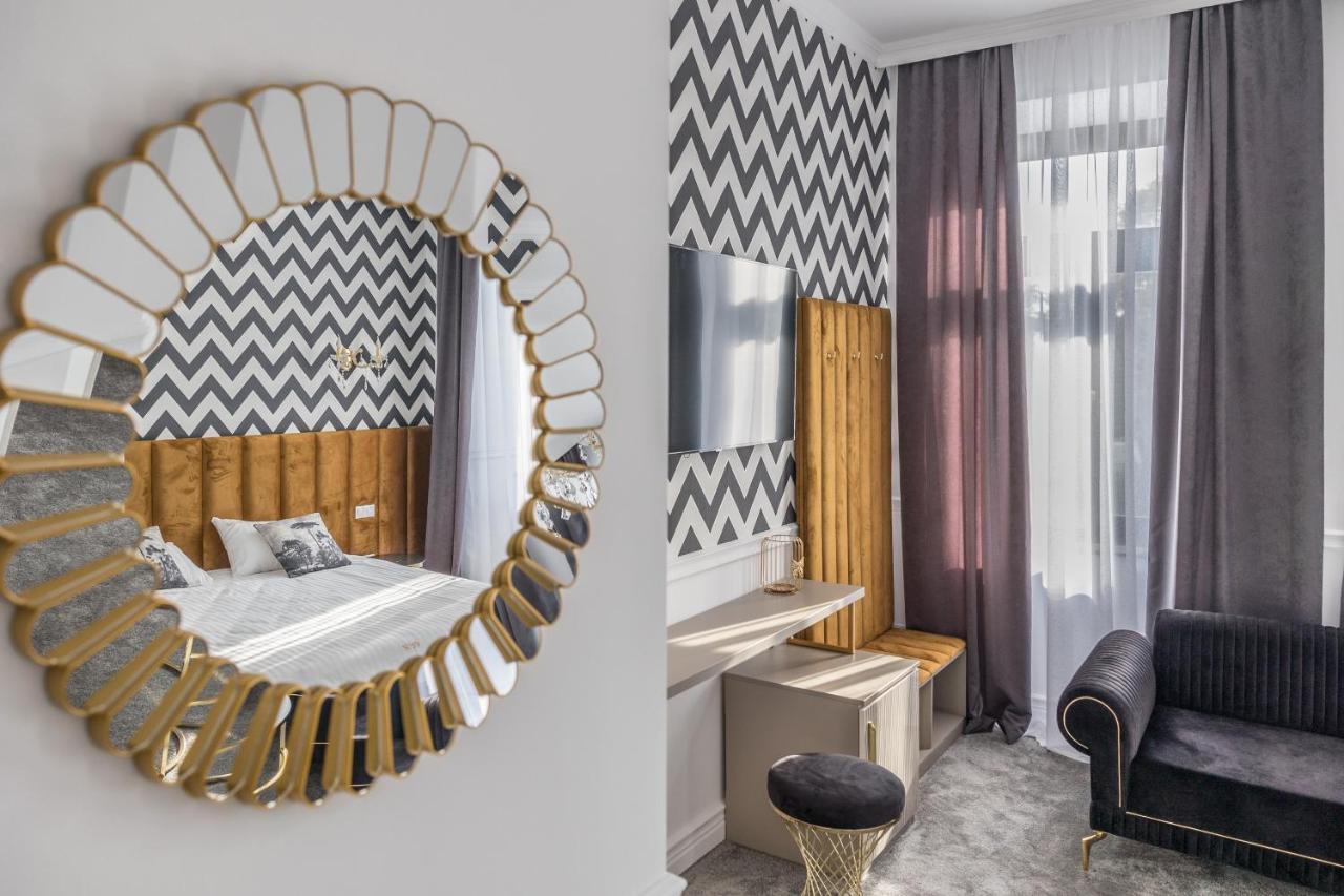 Hotel Vila Central Boutique 사투마레 외부 사진