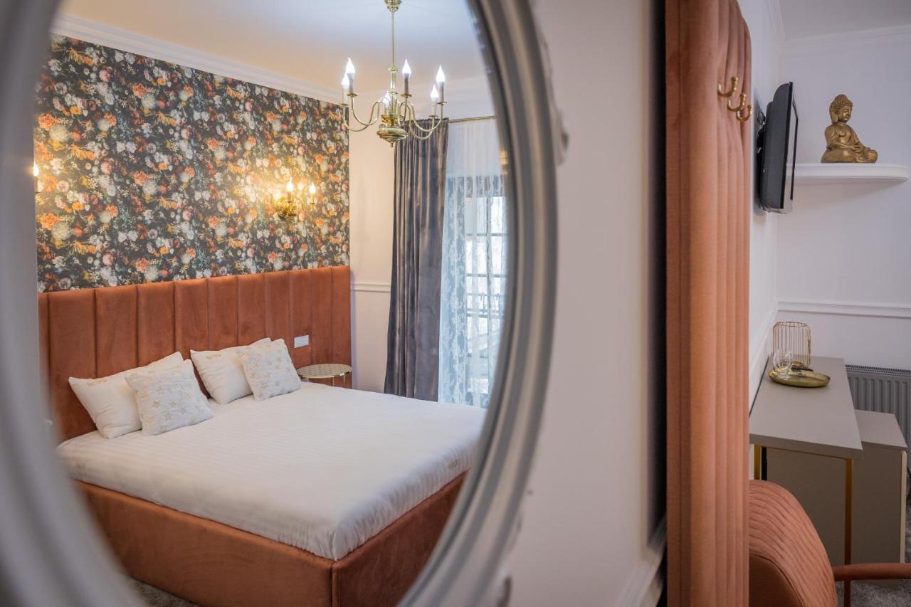 Hotel Vila Central Boutique 사투마레 외부 사진